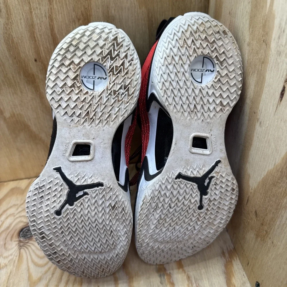 Nike pre owned
